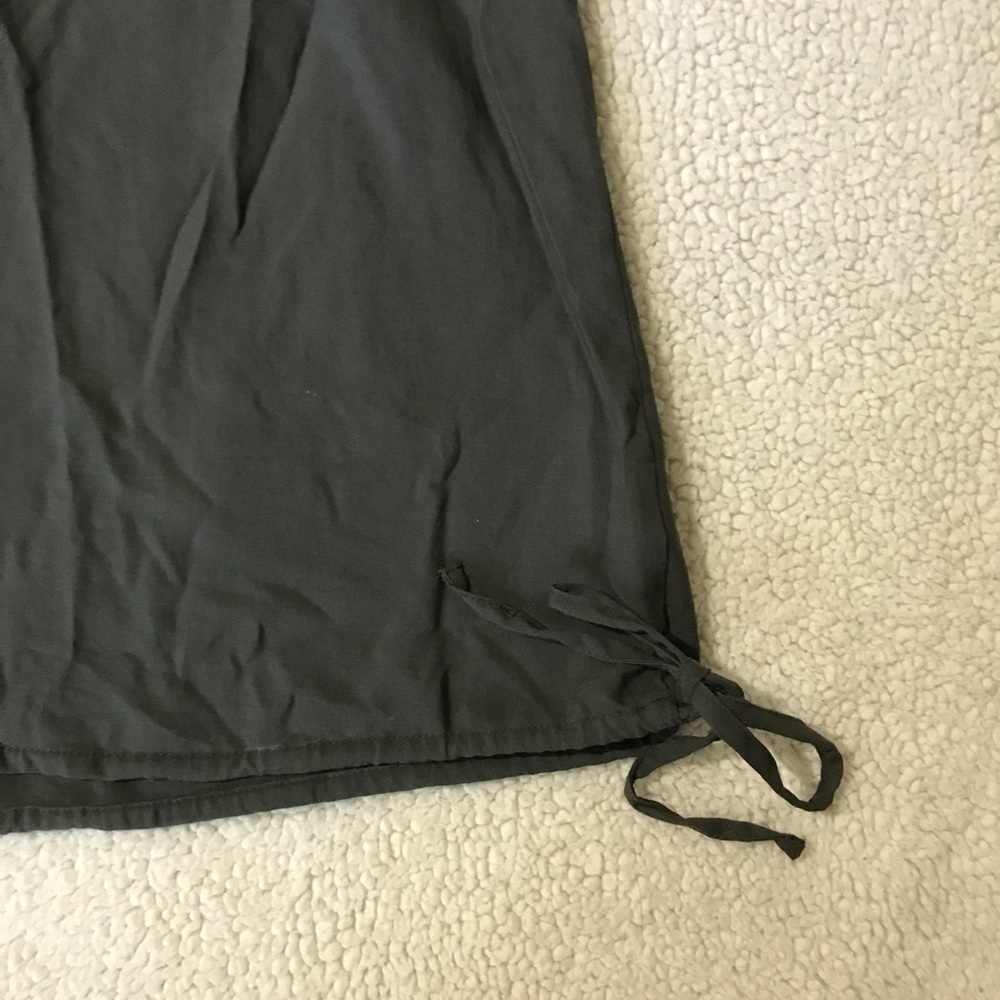 Tank top - Picture 3 of 3
